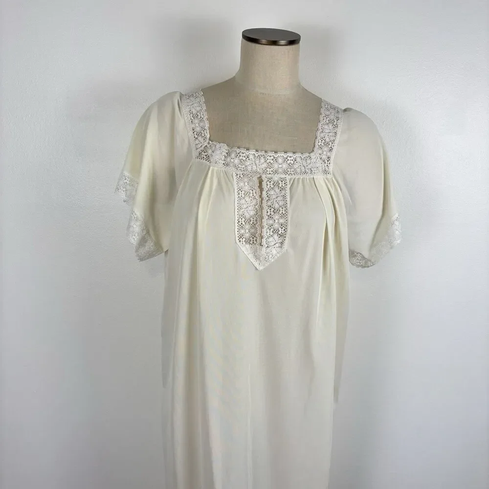 VTG 70's Figurfit NIght Gown Slip Maxi Long Lace Trim Flaw Size 2X - Picture 2 of 10